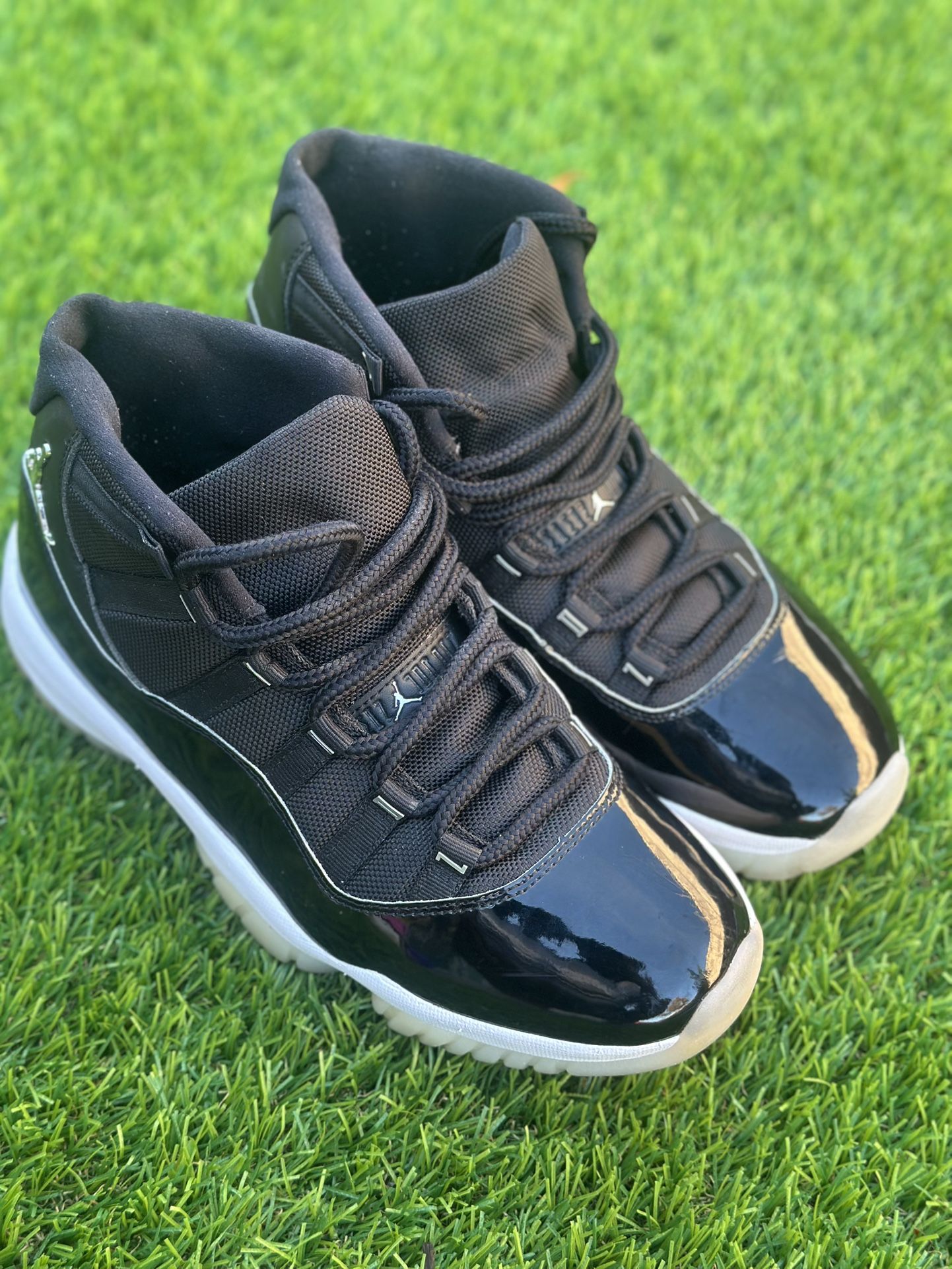 JORDAN 11“JUBILEE 25TH ANNIVERSARY” size 9M