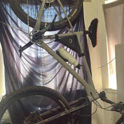 Giant Fathom 2, 27.5” Tires 