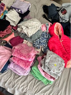 Girl clothes / ropa de niña size 4T, 5T and 5