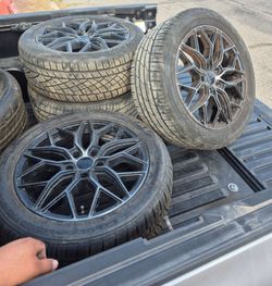 Liquid Metal Hawk 17" Wheels