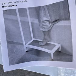 Bath Step With Handle