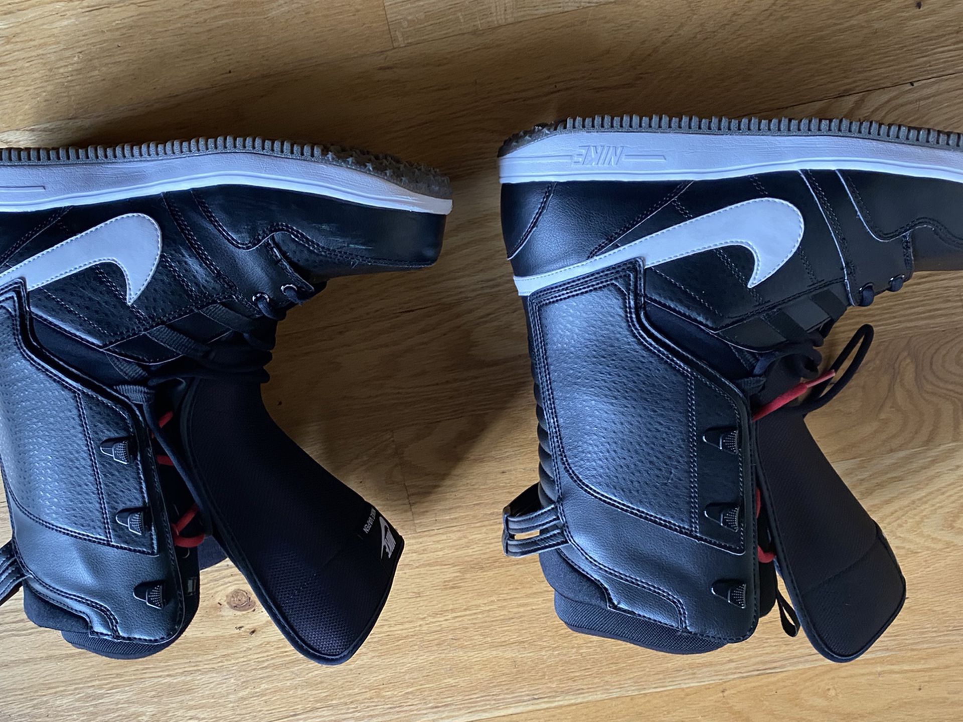 Nike Vapen Snowboard Boots Size 10.5