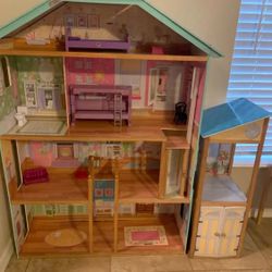 Big Dollhouse 