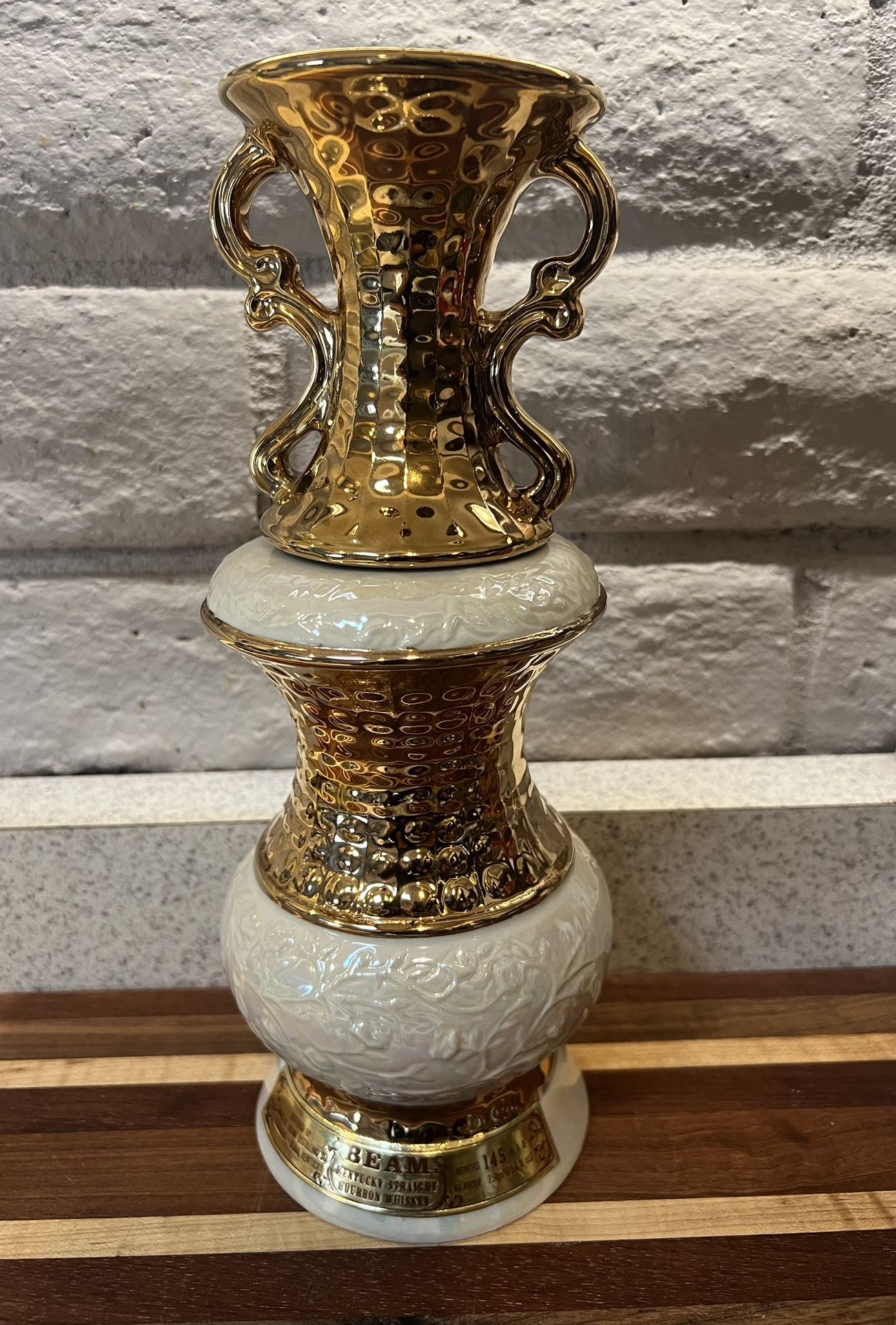 Vintage 1979 Jim Beam “Venetian Trophy Urn” (Empty) Royal China Co. Decanter