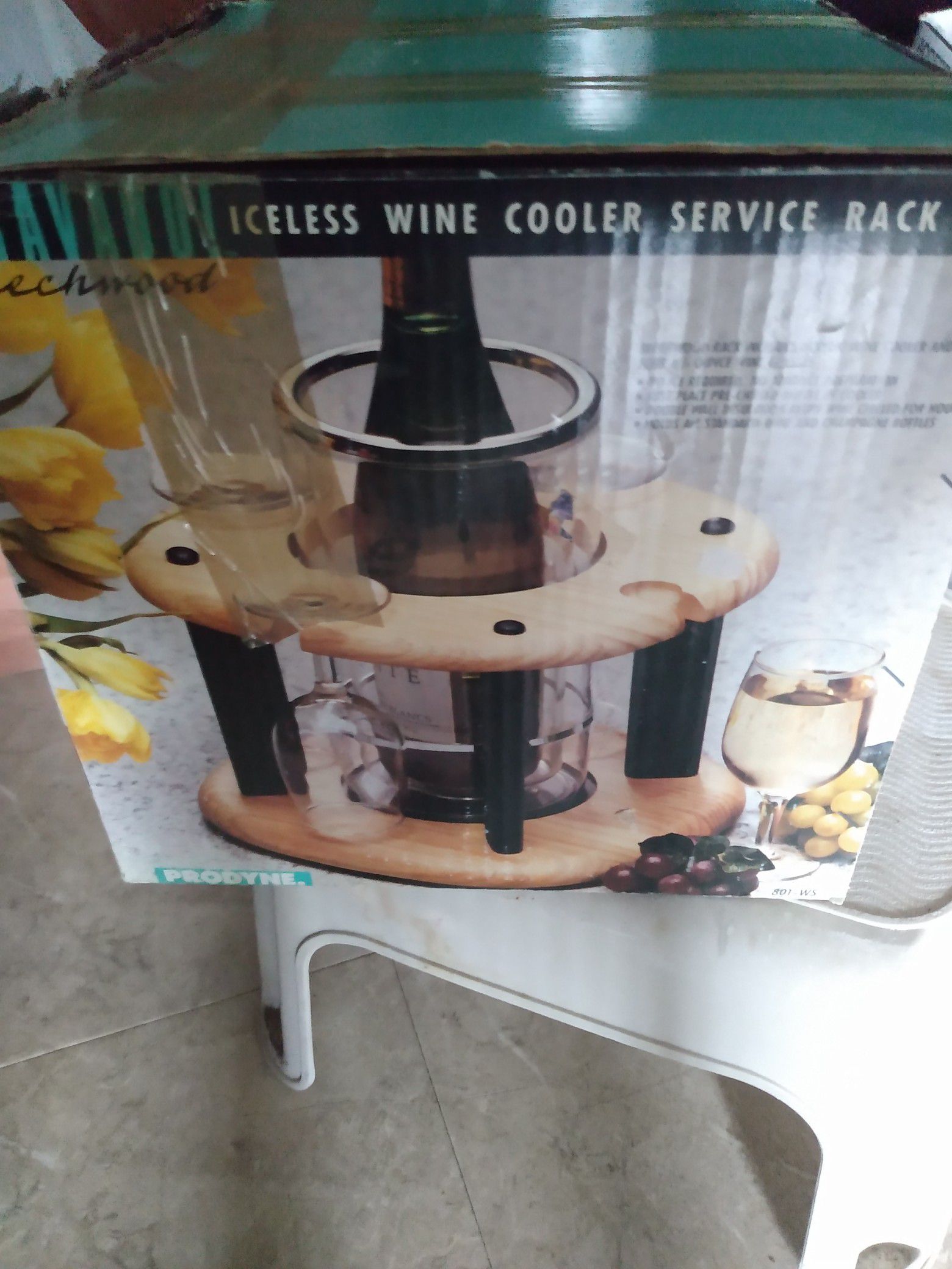Wine cooler serving rack open box never used