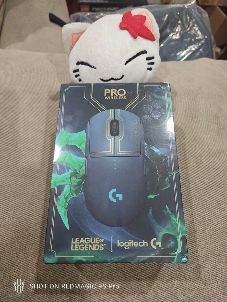 Logitech G Pro League Of Legends Edition Wireless Gaming Mouse Brand New Sealed