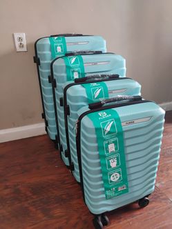 Flieger 4-Piece Hardshell Spinner Luggage Set