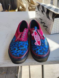 Vans 
