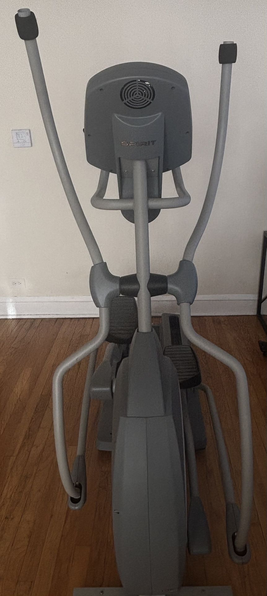 Spirit Fitness XE 550 Elliptical