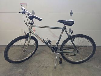 Vintage Trek 820 Mountain Track - Clean & Ready to Ride!