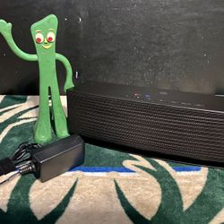 Q Experience Bluetooth Wireless Rechargeable Stereo Speaker. 