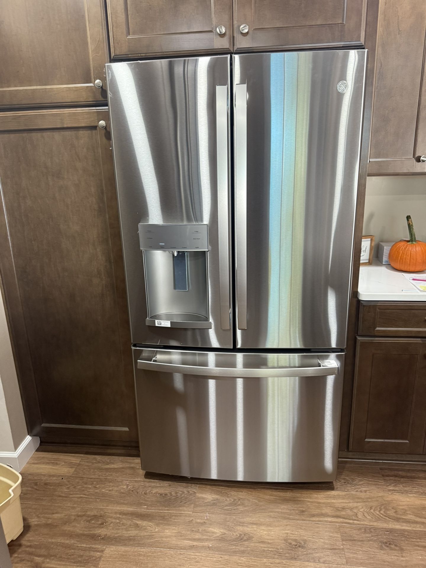 2 Doors Bottom Freezer Fridge