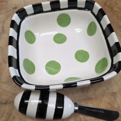 LIME YELLOW BOWL WITH SPREADER