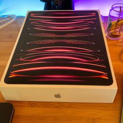 iPad Pro 6th Gen 12.9