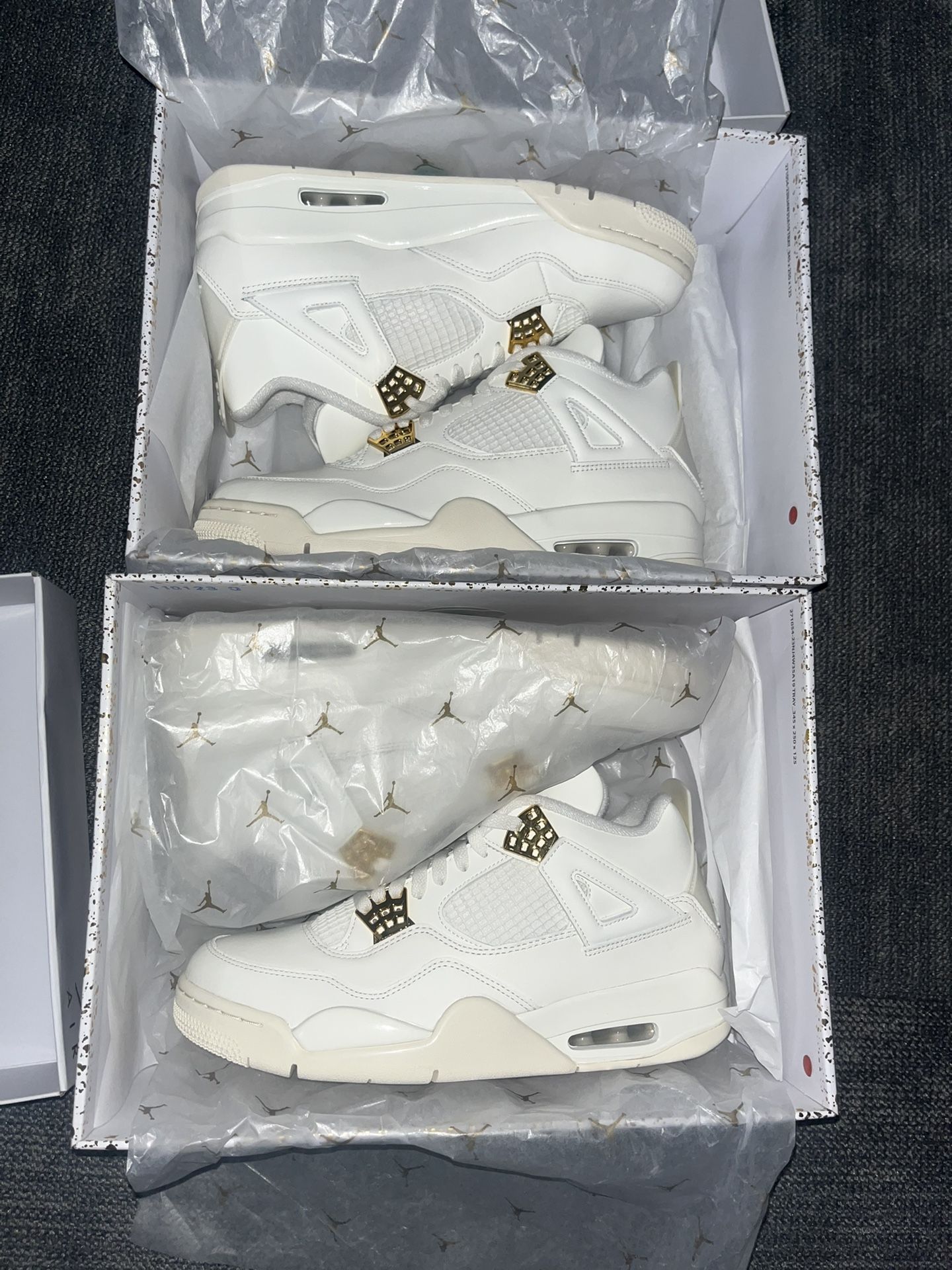 Jordan 4 Gold Metallic