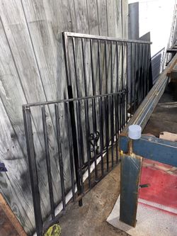 Two Ironworks Hanrail