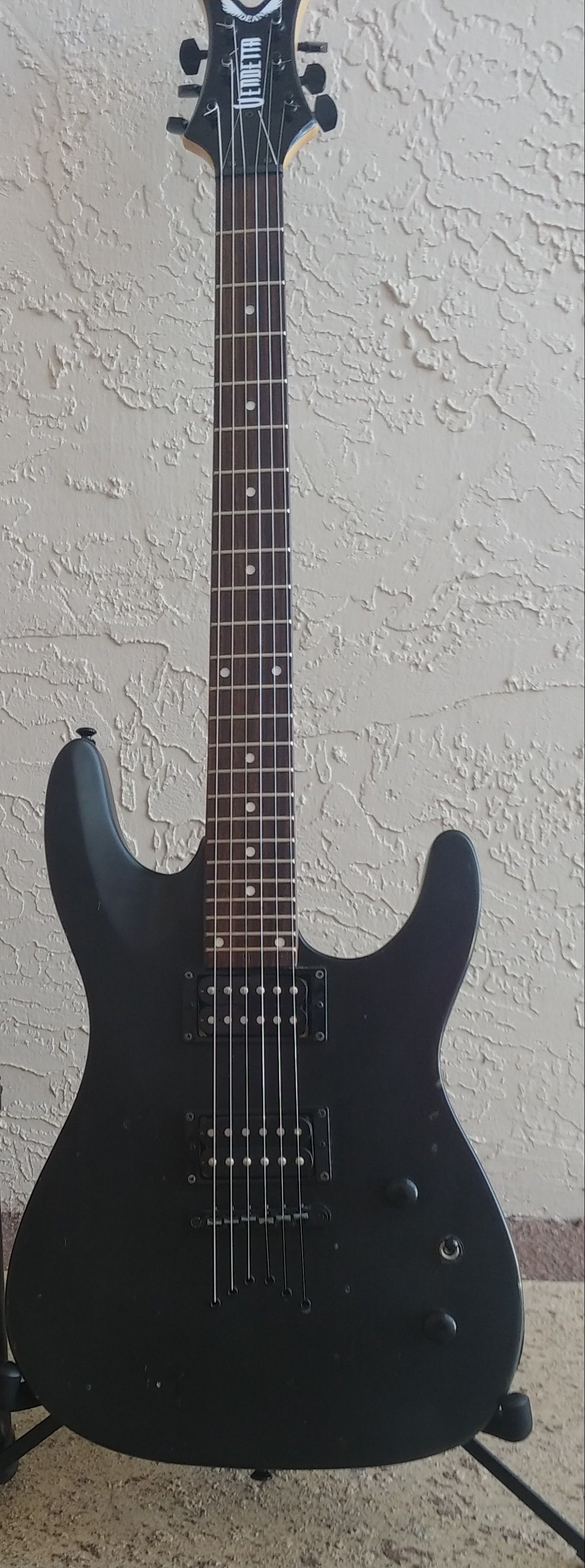 Dean Vendetta Electric Guitar I Also Have Other Guitars and Amps Listed