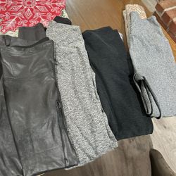 Womans Leggings Size M