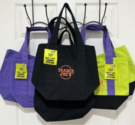 Trader Joe’s Mini Halloween Totes