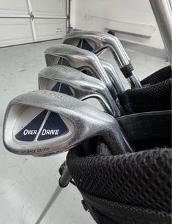 Wilson Ultra golf set with bag