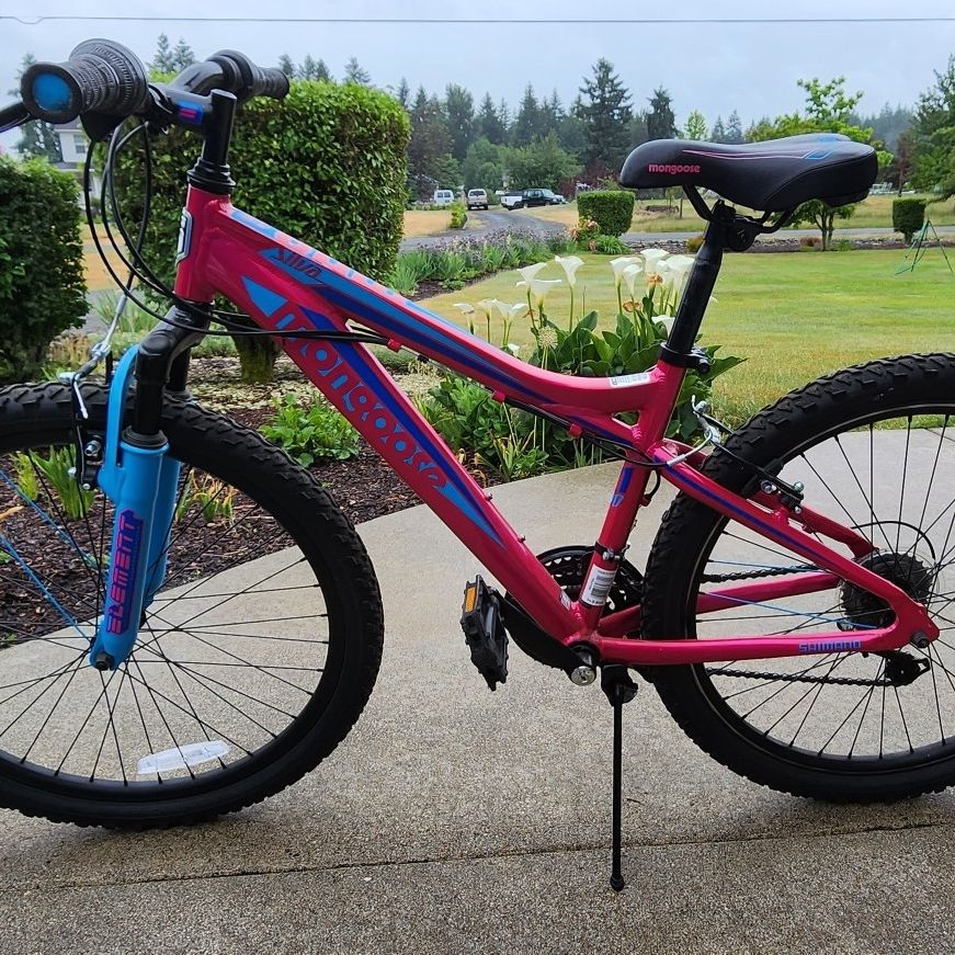 Mongoose Silva Mountain Bike for Sale in Tumwater WA OfferUp