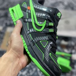 Off-White x Air Rubber Dunk 'Green Strike'