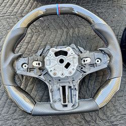 G80 steering wheel