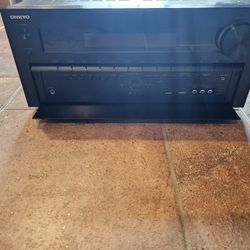 Onkyo TX-NR809