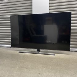 Samsung 75” Flatscreen TV Stand Attached