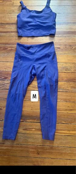 New women’s 2 piece set size medium from old navy