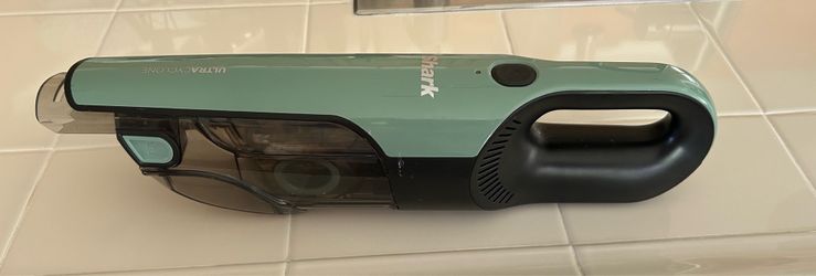 Shark hand  vacuum