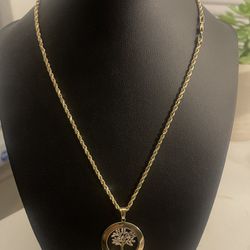 Gold Chain 10k With Pendant 14k