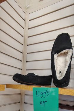 Uggs shoes
