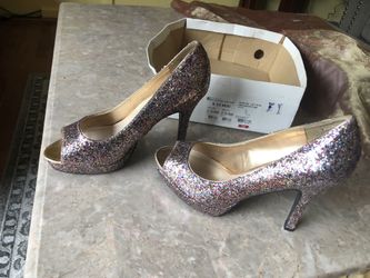 New high heels shoes size 91/2