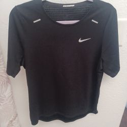Nike men's t-shirt, size M 
