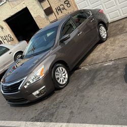 2014 Nissan Altima 
