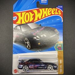 HOT WHEELS/NISSAN SKYLINE GT-R (BCNR33)**READ DESCRIPTION 