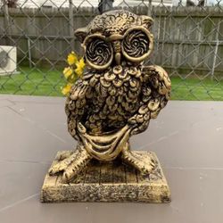 Desktop Owl Statue