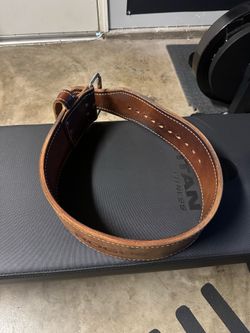 Rogue leather lifting belt. (Solid leather) #barbell
