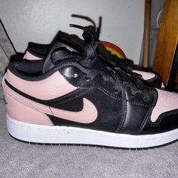 AIR JORDAN 1 LOW(GS) PINK/BLACK