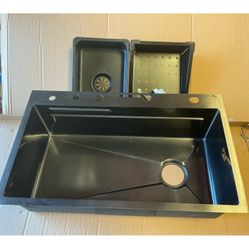 29.5 x 18 x 7.5 Black Kitchen Sink