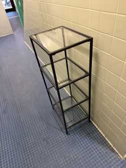 Side shelf’s
