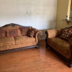 Antique Sofa Set 