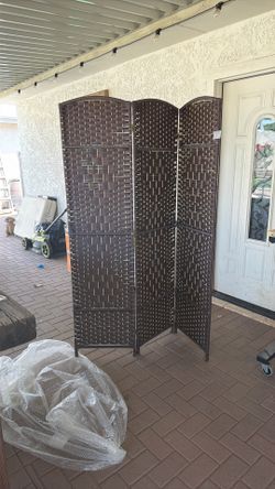 HOMCOM Folding Room Divider Screen 3 Panel, 6' Tall, Brown, 830-816V00GY
