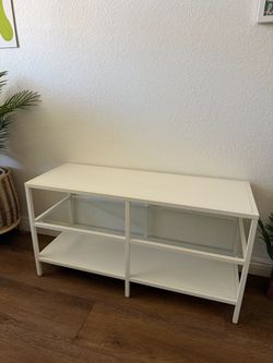 White Glass Metal TV Stand Console IKEA VITTSJÖ
