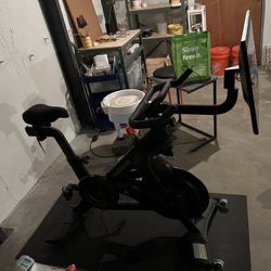 Peloton Bike +