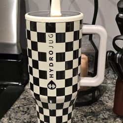 Hydrojug Handled Tumbler With New Straw And Straw Brush