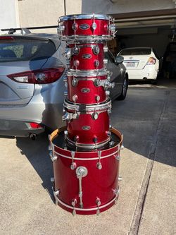 Pacific CX series drumset (Red sparkle)
