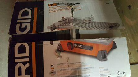 Rigid 7" wet tile saw