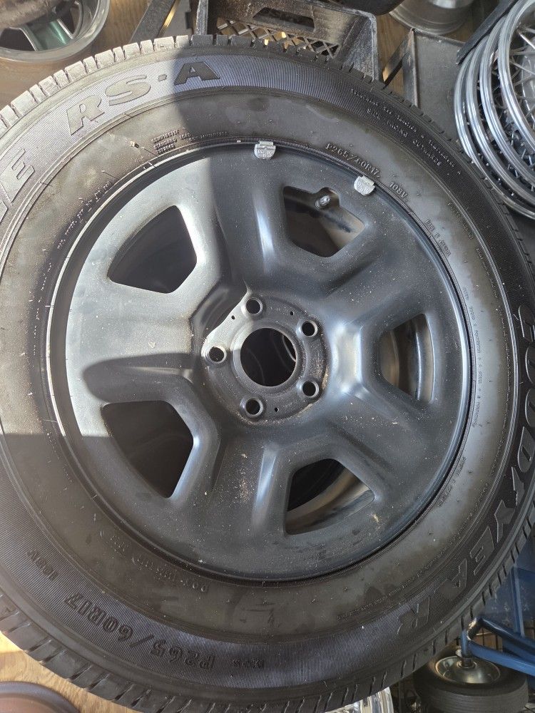 Like New Condition 2018 Dodge Truck Rims& Tires